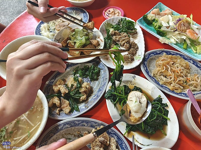 嘉義美食｜嘉義人氣肉粥,金馬肉粥