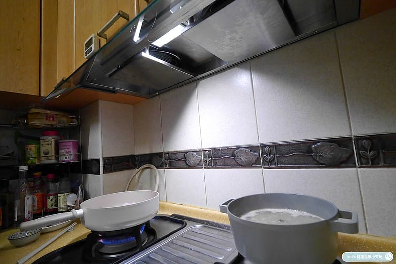 雙腔攏煙隱藏式排油煙機