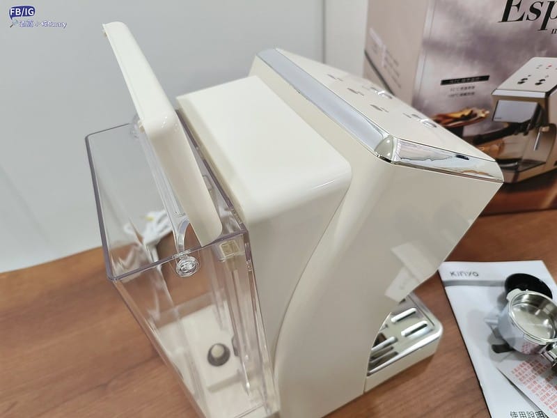 開箱&團購｜最適合新手的第一台咖啡機- KINYO半自動義式奶泡咖啡機(CMH-7930)只要26XX元