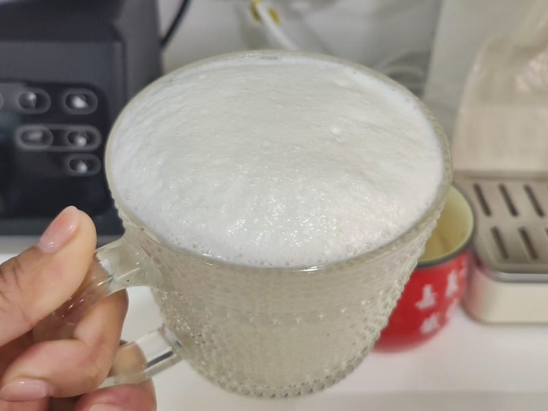 開箱&團購｜最適合新手的第一台咖啡機- KINYO半自動義式奶泡咖啡機(CMH-7930)只要26XX元