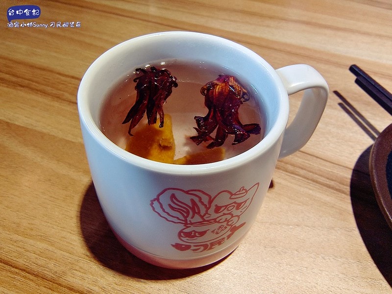 台中美食台中人氣美食-刁民酸菜魚,Google評價4.4顆星