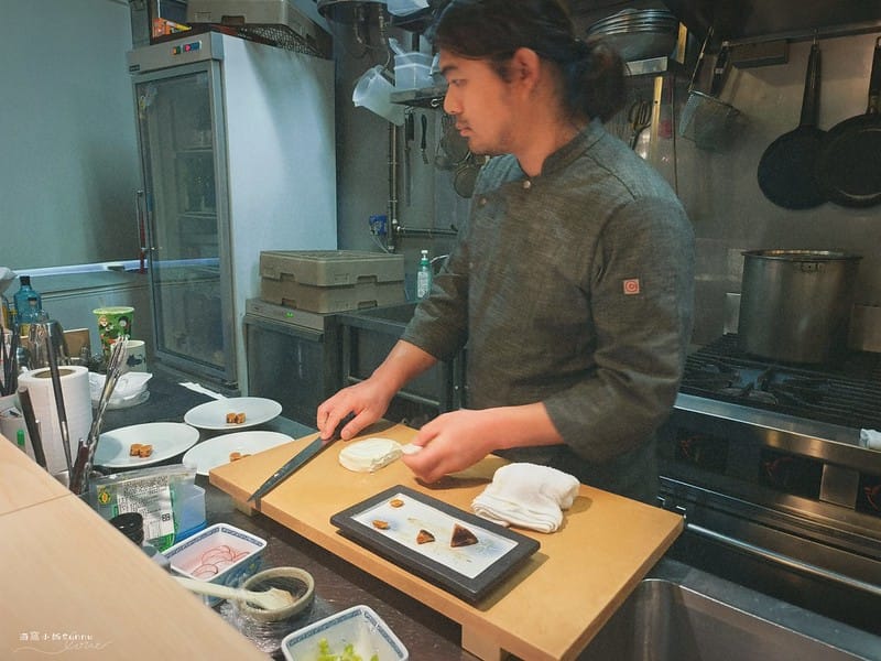 嘉義美食｜布袋隱藏版美食 無菜單料理 一人店服務-月実餐酒館