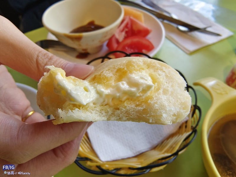 高雄岡山美食｜不是排餐厲害,真正厲害的是菜色澎湃的自助吧吃到飽,推薦全家牛排館