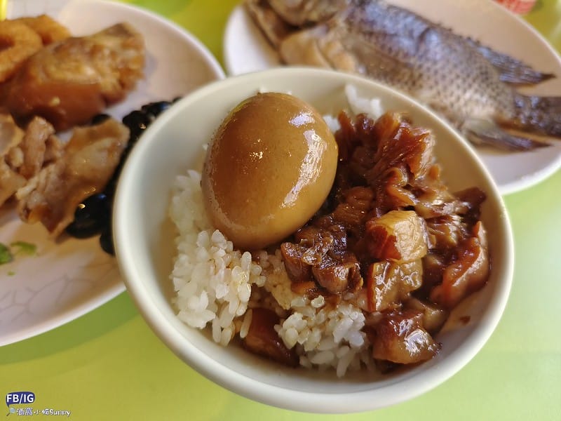 高雄岡山美食｜不是排餐厲害,真正厲害的是菜色澎湃的自助吧吃到飽,推薦全家牛排館