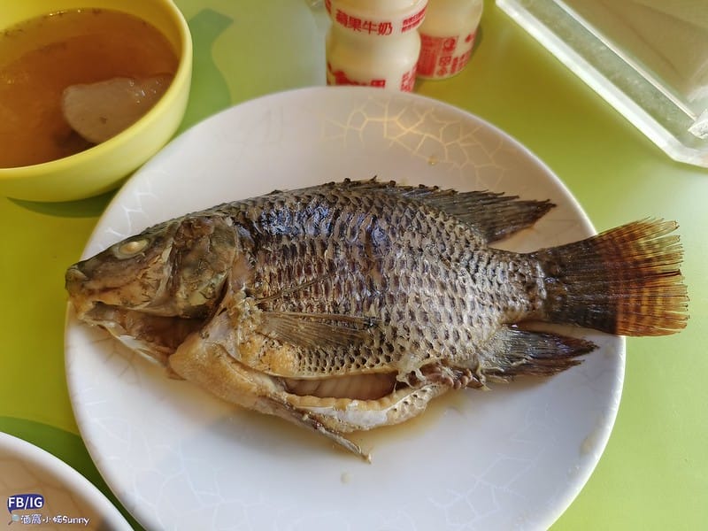 高雄岡山美食｜不是排餐厲害,真正厲害的是菜色澎湃的自助吧吃到飽,推薦全家牛排館