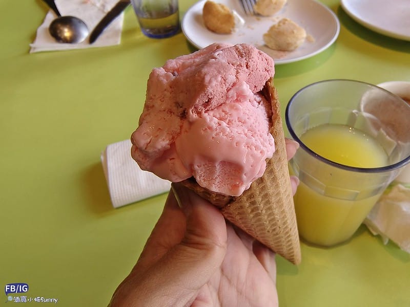 高雄岡山美食｜不是排餐厲害,真正厲害的是菜色澎湃的自助吧吃到飽,推薦全家牛排館