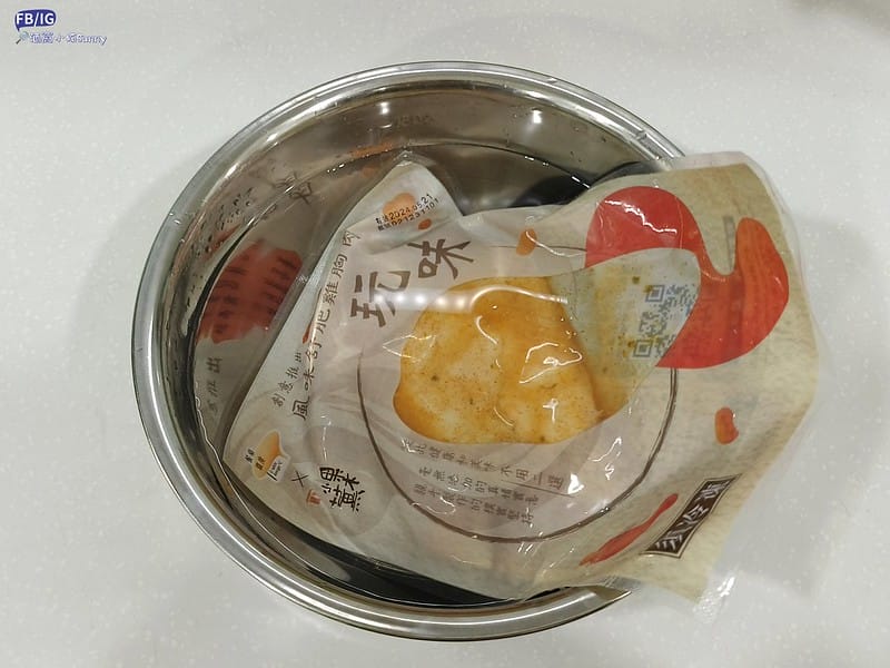 酒窩小姊Sunny晴天的角落 x 餐桌溫度 果木小薰雞胸&雞腿排 嚴選冷凍團