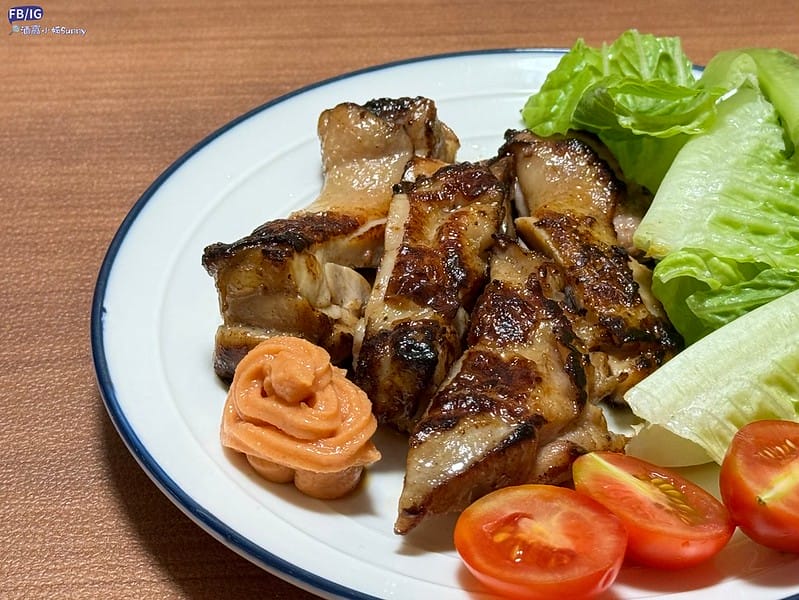 酒窩小姊Sunny晴天的角落 x 餐桌溫度 果木小薰雞胸&雞腿排 嚴選冷凍團