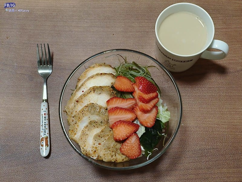 酒窩小姊Sunny晴天的角落 x 餐桌溫度 果木小薰雞胸&雞腿排 嚴選冷凍團