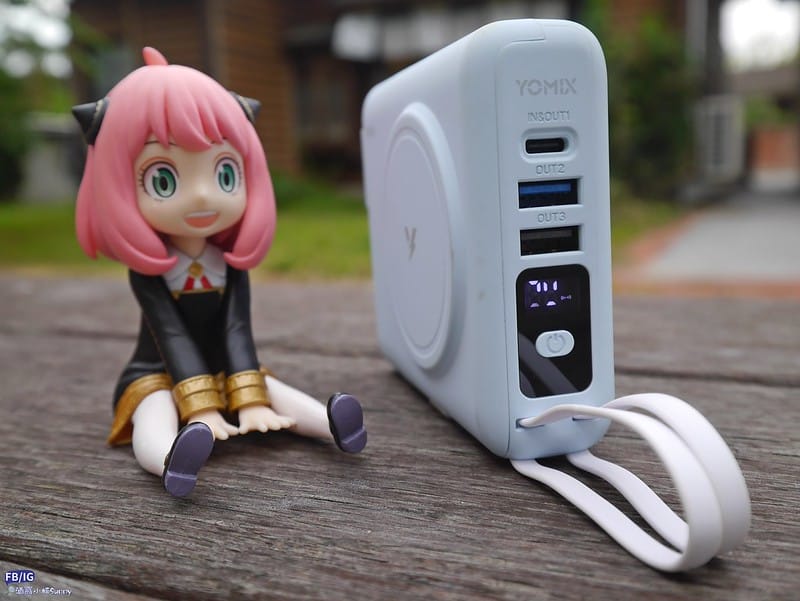 開箱｜YOMIX優迷.八合一自帶線22W三孔快充10000mAh可拆插頭行動電源/【FAMMIX】3孔4插4埠USB Wi-Fi智能延長線/【YOMIX 優迷】PD 60W Type-C 1.5M六合一編織極速傳輸充電線/【YOMIX 優迷】PD 60W Type-C 1.5M六合一編織極速傳輸充電線