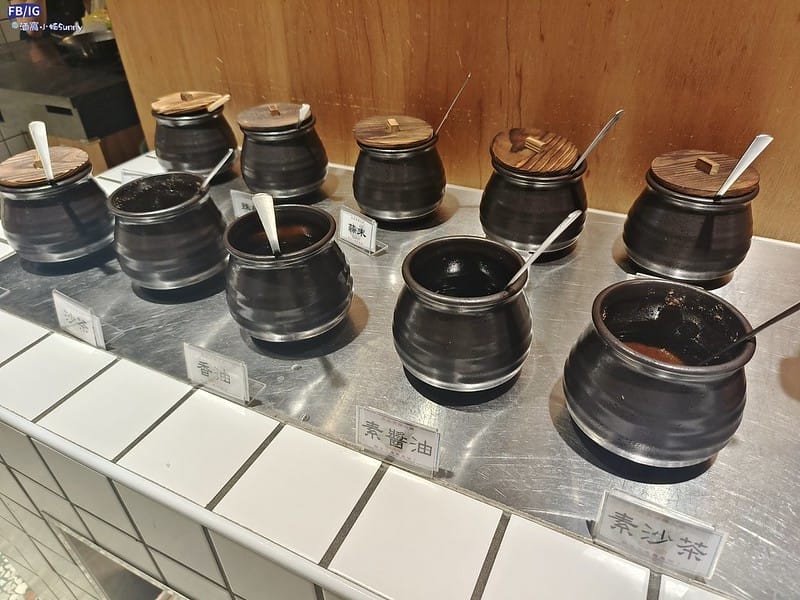 嘉義火鍋｜開箱-蔬盈市場火鍋,葷素皆有,自助吧吃到飽(嘉義民生門市)