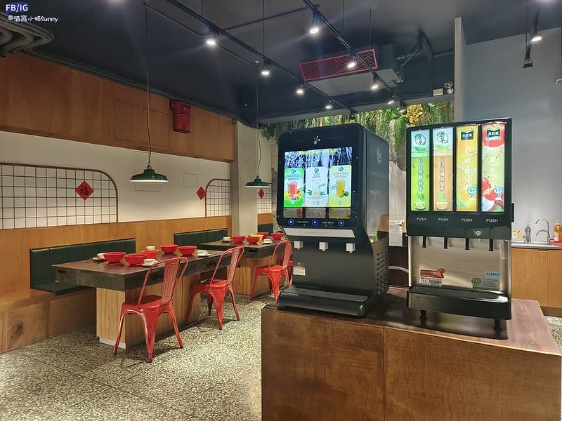 嘉義火鍋｜開箱-蔬盈市場火鍋,葷素皆有,自助吧吃到飽(嘉義民生門市)