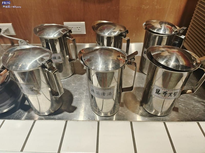 嘉義火鍋｜開箱-蔬盈市場火鍋,葷素皆有,自助吧吃到飽(嘉義民生門市)