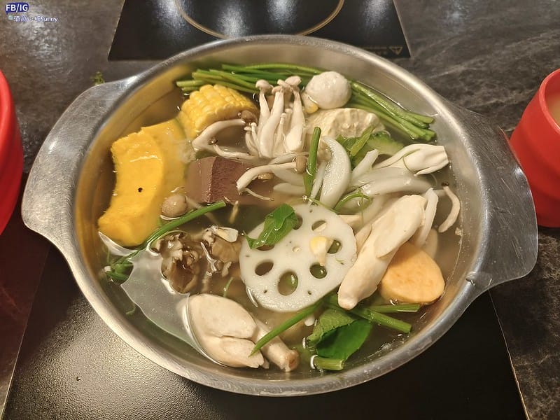 嘉義火鍋｜開箱-蔬盈市場火鍋,葷素皆有,自助吧吃到飽(嘉義民生門市)