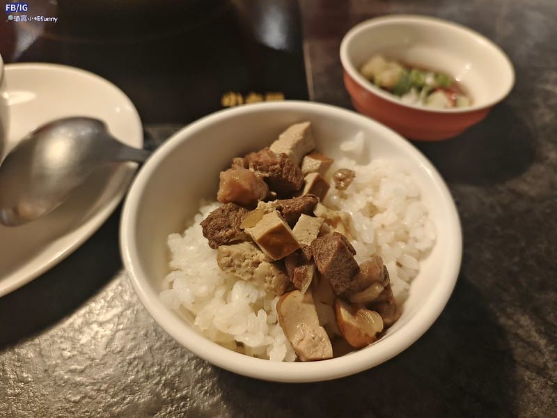 嘉義火鍋｜開箱-蔬盈市場火鍋,葷素皆有,自助吧吃到飽(嘉義民生門市)