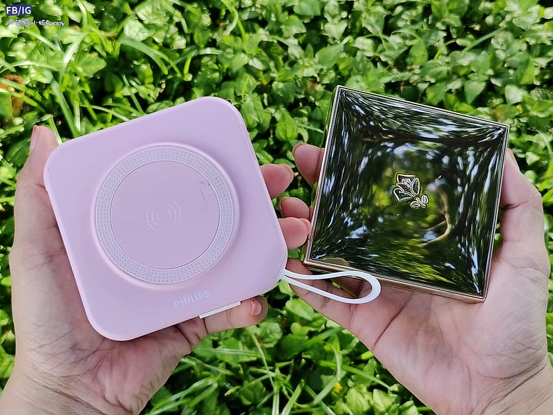 飛利浦PHILIPS行動電源團購｜PHILIPS 十合一自帶線行動電源⬊$1580＆PHILIPS 口袋行動電源⬊$519,一個就免運