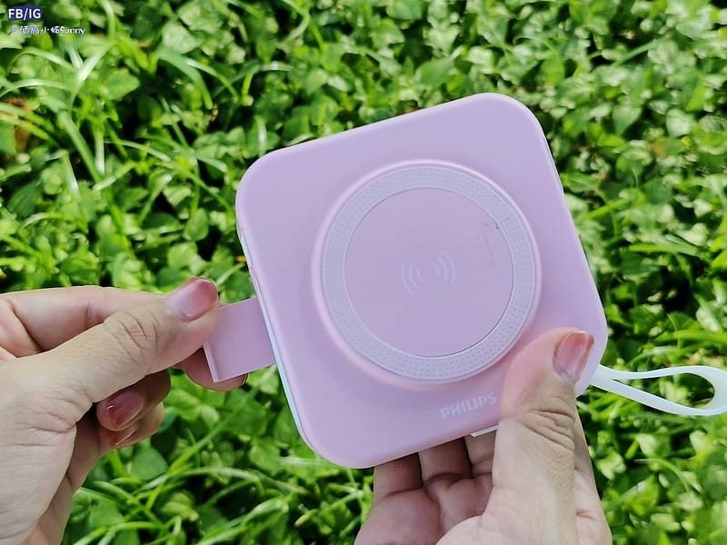 飛利浦PHILIPS行動電源團購｜PHILIPS 十合一自帶線行動電源⬊$1580＆PHILIPS 口袋行動電源⬊$519,一個就免運