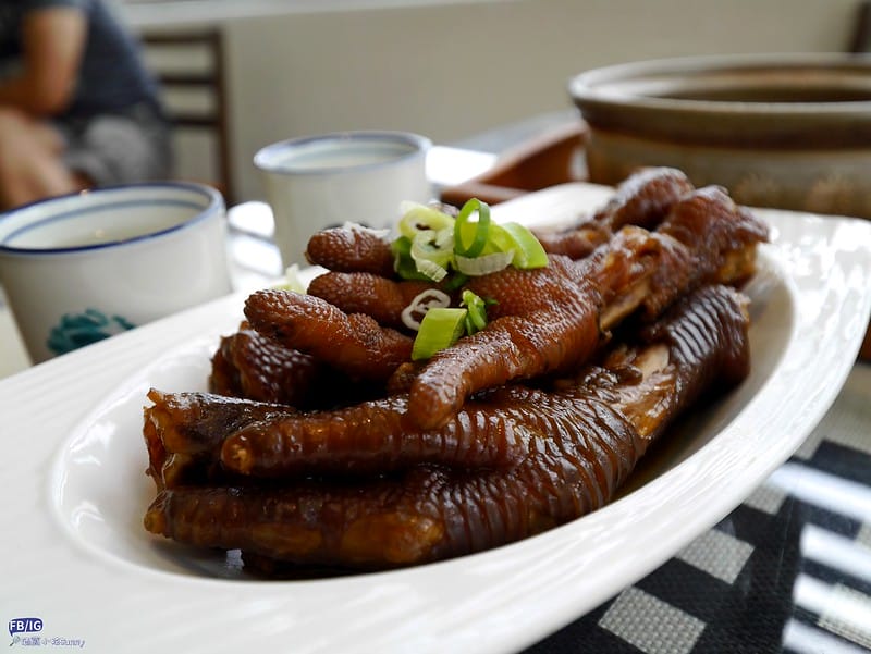 竹崎美食｜藏在新福農場裡的幸福餐廳，新福滴雞精，親子同遊戲沙、家庭聚餐、吃飯約會的好地方