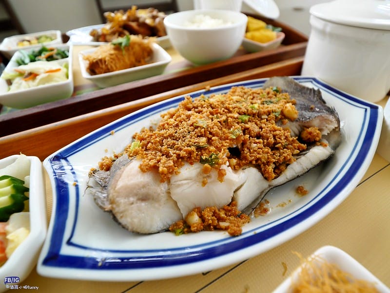 竹崎美食｜藏在新福農場裡的幸福餐廳，新福滴雞精，親子同遊戲沙、家庭聚餐、吃飯約會的好地方