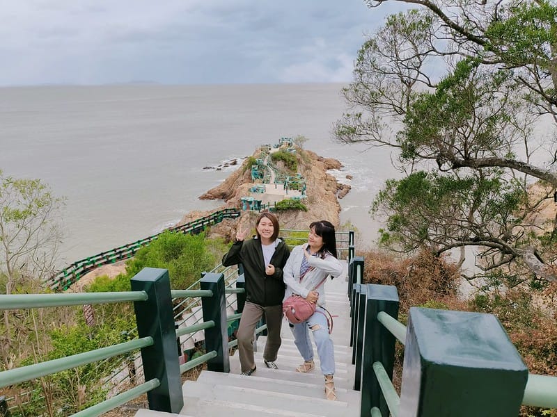 最美最輕巧免線即插即充的迷你行動電源-iWalk 4代直插式行動電源．4500mAh