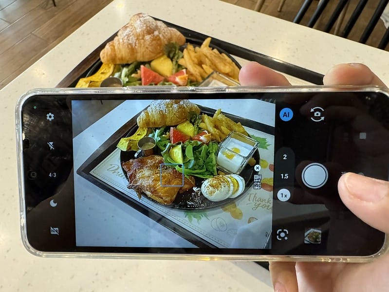 【SHARP】AQUOS wish4