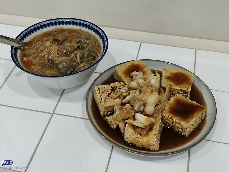 正港臭豆腐六脚鄉蘇厝阿彰臭豆腐