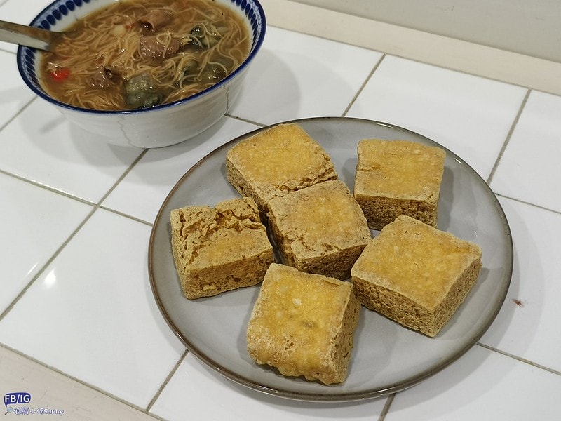 正港臭豆腐六脚鄉蘇厝阿彰臭豆腐