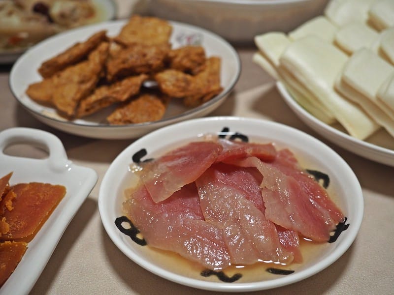 2025夢幻年菜預購團｜超強年菜團就是 24家品牌 60道年菜 可任選併運，小家庭、大家庭都適合，輕鬆選自由配真棒！