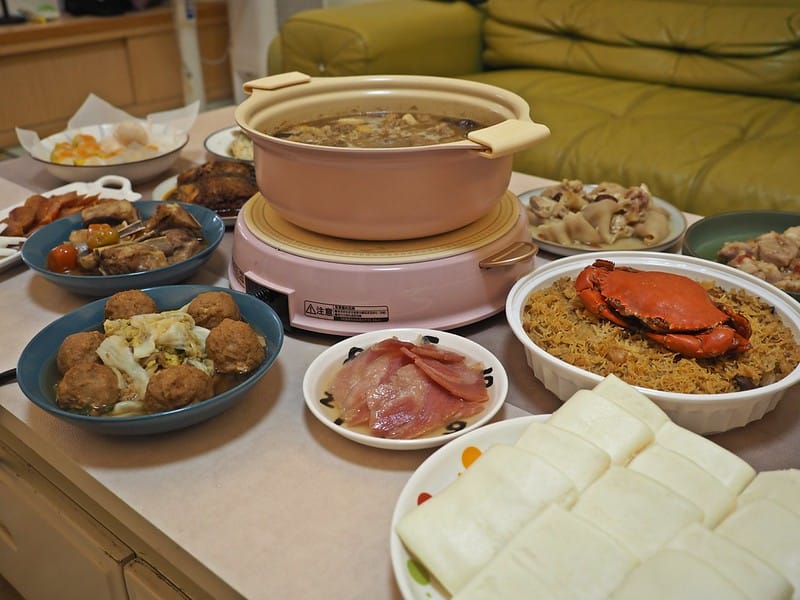 2025夢幻年菜預購團｜超強年菜團就是 24家品牌 60道年菜 可任選併運，小家庭、大家庭都適合，輕鬆選自由配真棒！