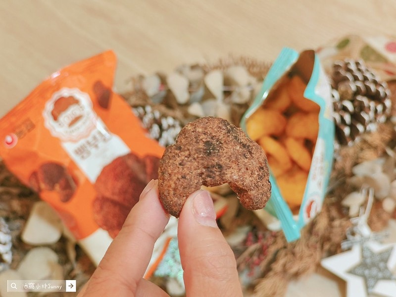 韓國零食/韓國餅乾/韓國牛角麵包餅乾/韓國牛角麵包造型餅乾/韓國可頌造型餅乾