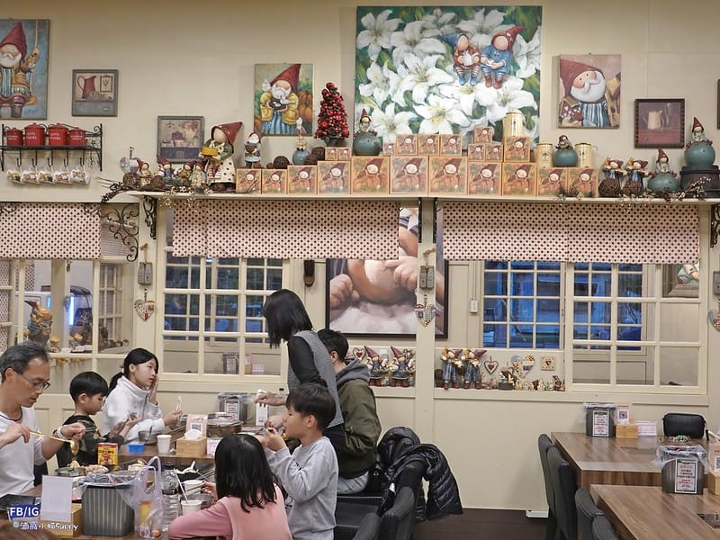 嘉義六腳鄉美食｜北歐工坊複合式餐廳，台灣唯一荷蘭娃娃主題餐廰