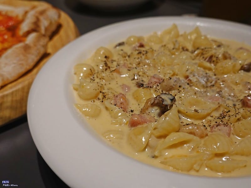 隱居。酣 InHouse ChiaYi