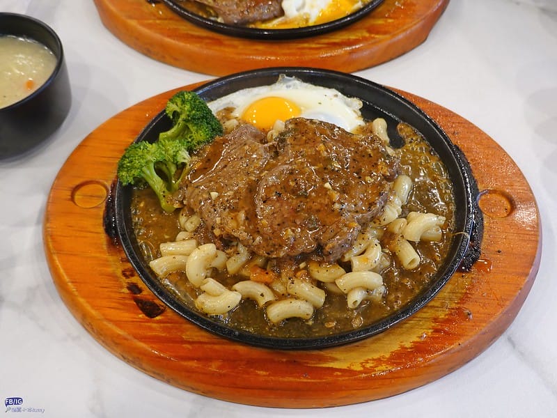 嘉義美食｜水上平價牛排－尼克牛排