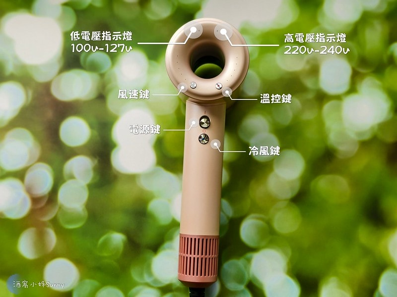 兩千元有照的旅行吹髮神器[MIDORI美多莉全球通]高風速溫控負離子吹風機(附全球轉接頭) 雙電壓吹風機