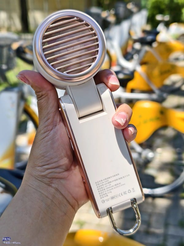 2025隨身風扇推薦｜開箱【FUNY】冰晶渦輪手持風扇＆冰鎮渦輪多功能風扇