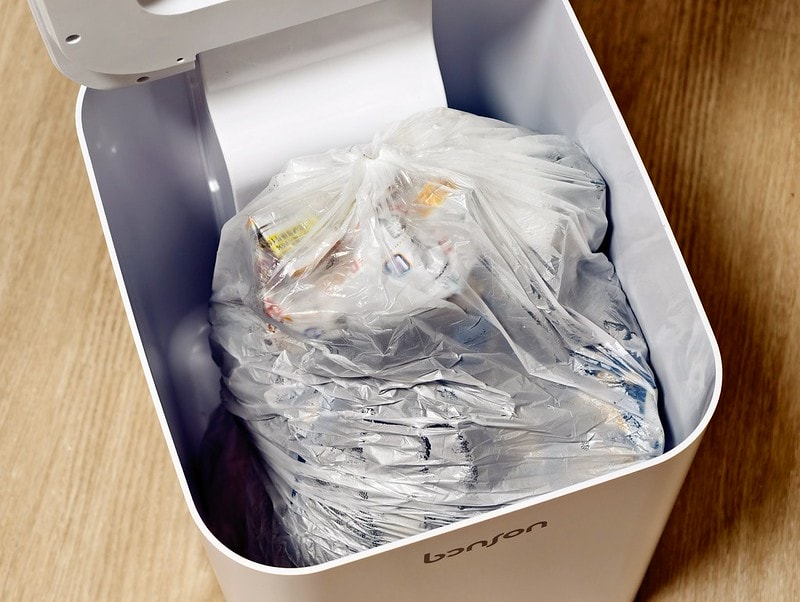 開箱vs推坑用過就回不去的懶人家電-bonson 智慧垃圾桶,免沾手!感應開蓋,一鍵自動打包/自動鋪袋(文末有讀者優惠)