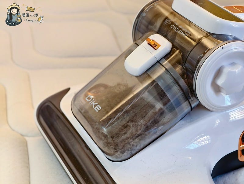 酒窩小姊Sunny開箱｜DIKE氣旋超聲波智能除蟎機