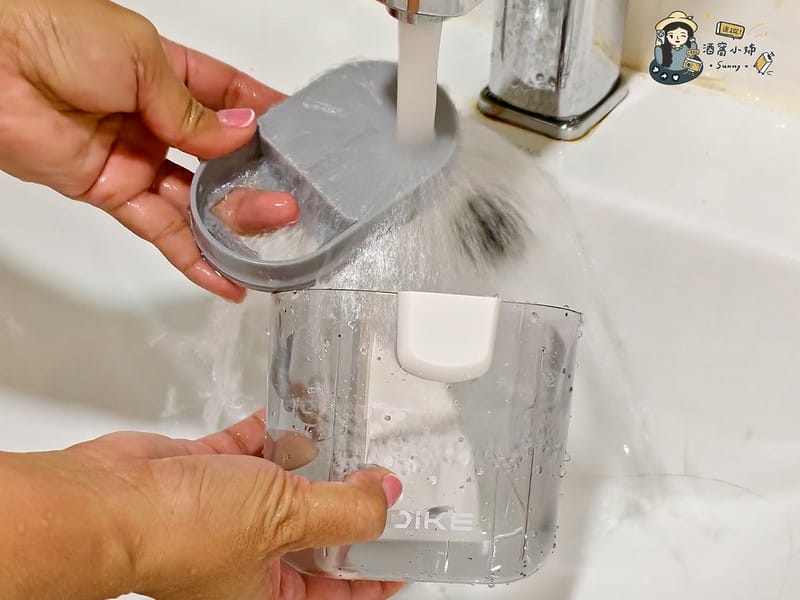 酒窩小姊Sunny開箱｜DIKE氣旋超聲波智能除蟎機