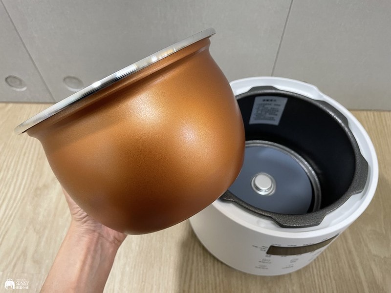 2022-01-20 15.56.44(1642771189.653886)