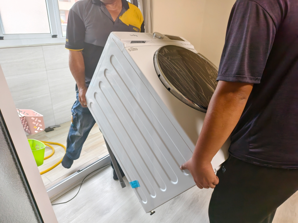 金魚腦救星！不用量洗衣精，早上洗晚上收也不臭不皺｜only 小祈禱 12.5KG 自投洗劑洗脫烘滾筒洗衣機使用分享