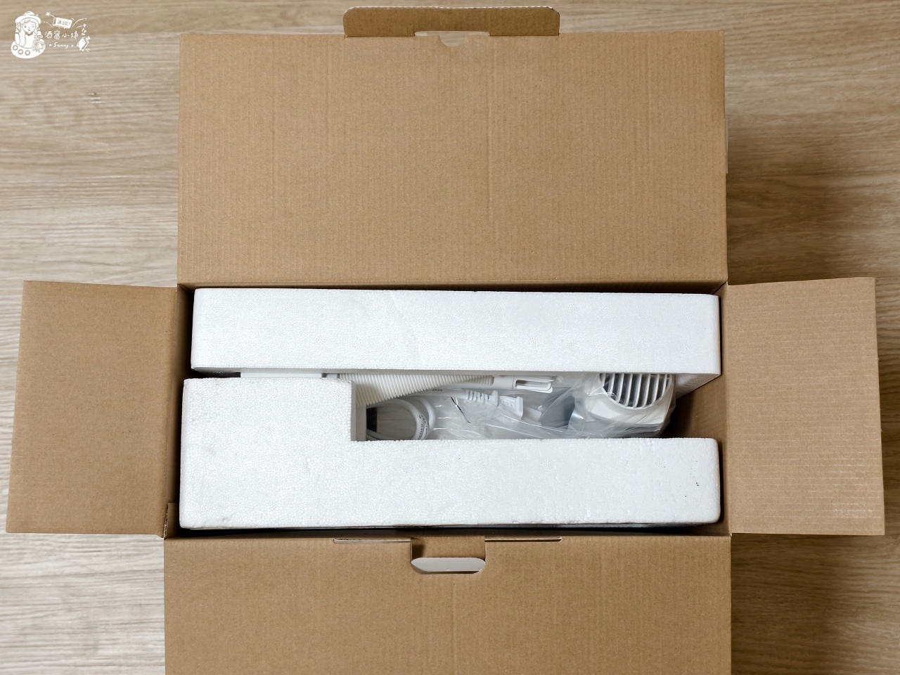 烘被機開箱｜一機多用的小鍋牛烘被機,烘被/暖床/烘鞋/殺菌除蹣/櫥櫃乾燥/烘衣,千元有找,CP值超高