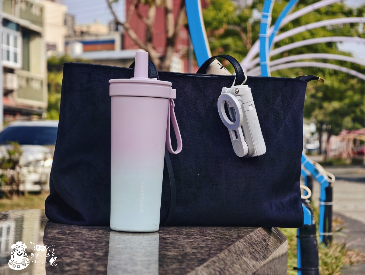 開箱實測｜一支搞定自拍、合照、Vlog！STARSKY 超輕量多功能藍芽磁吸式對焦自拍棒 體驗分享/文末有粉絲優惠