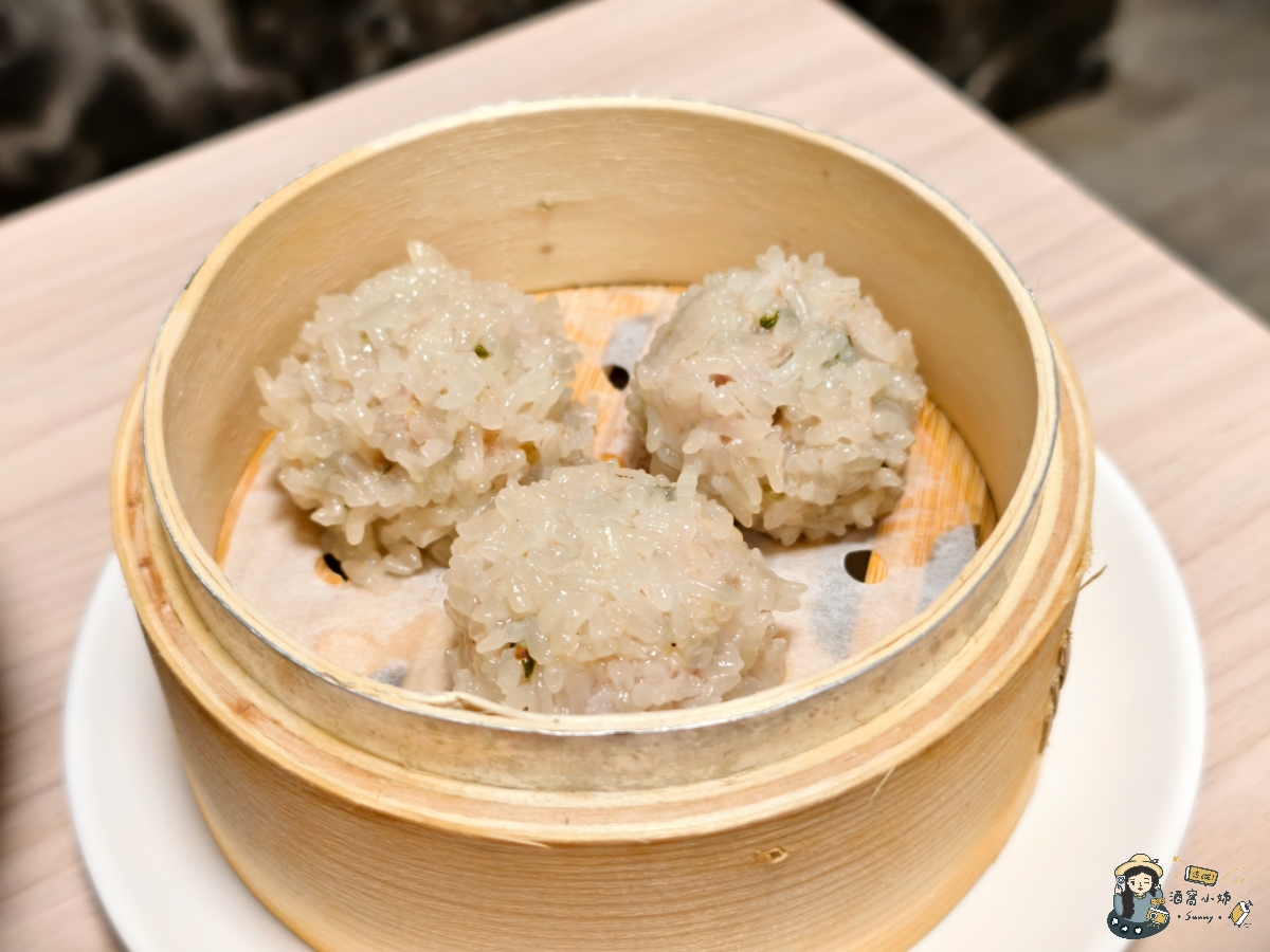 高雄苓雅區港式飲茶新店開箱｜午胡港式餐飲，午餐到晚餐都適合的吃飯、聚餐的好選擇